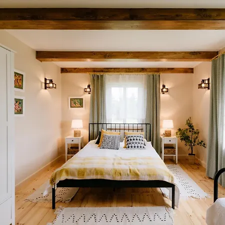 Piekne Pole Laziska (Boleslawiec)