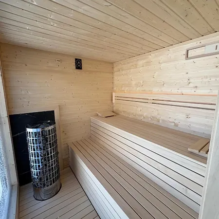 بيت للعطل Piekne Pole *